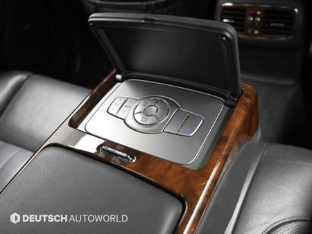 Hyundai Genesis — photo 16
