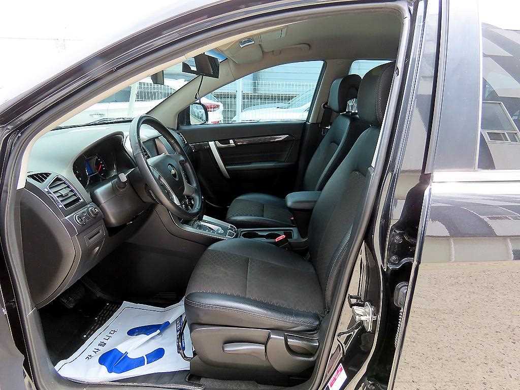 CHEVROLET Captiva — photo 05