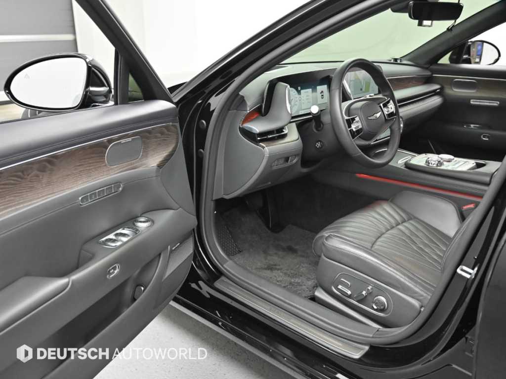 Genesis G90 — photo 11