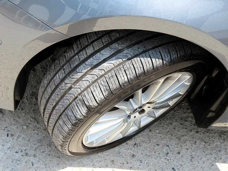 Mercedes-Benz E-Class — photo 20