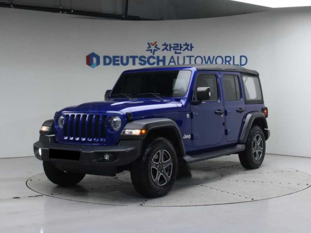 Jeep Wrangler — photo 01