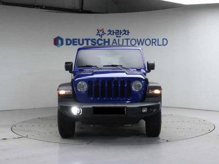 Jeep Wrangler — photo 03