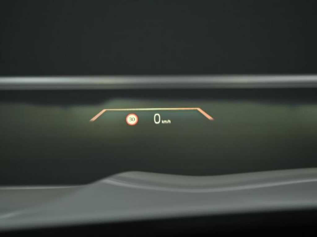 BMW X5 — photo 17