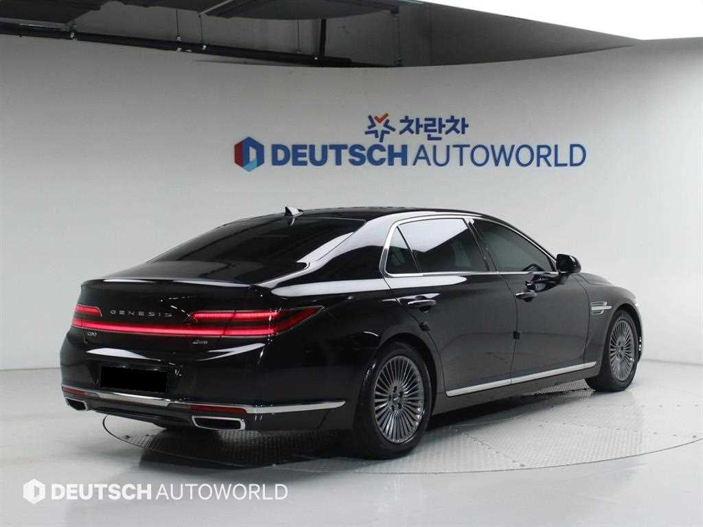 Genesis G90 — photo 02