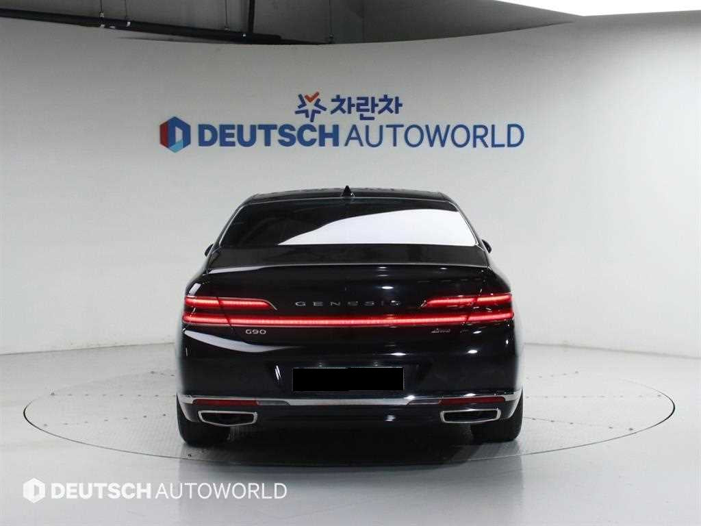 Genesis G90 — photo 04