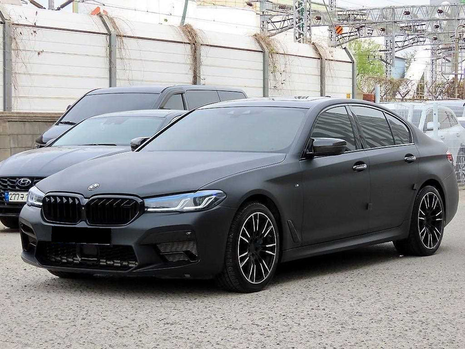 BMW 5-Series — photo 02