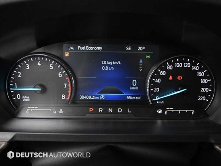 Ford Explorer — photo 08