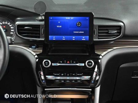 Ford Explorer — photo 14