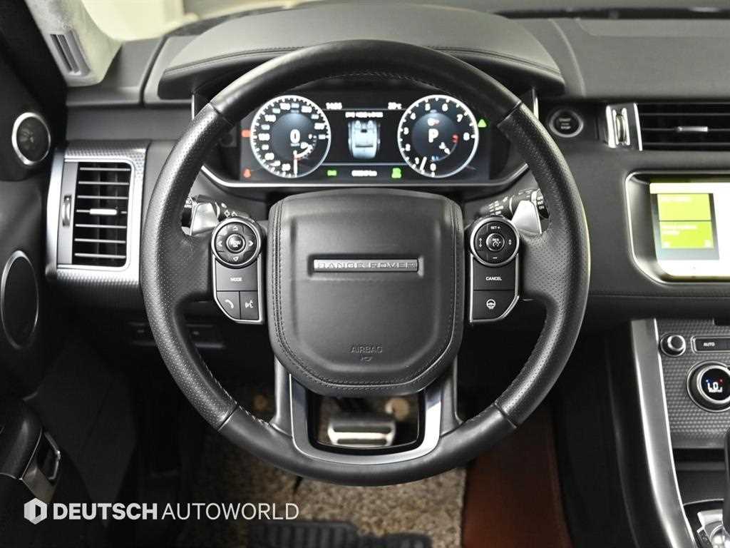 Land Rover Range Rover Sport — photo 13