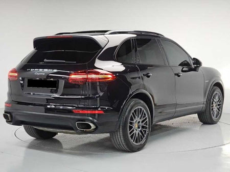 Porsche Cayenne — photo 03