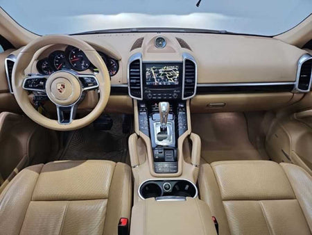 Porsche Cayenne — photo 05