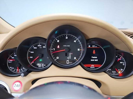 Porsche Cayenne — photo 06