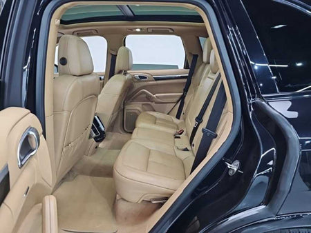 Porsche Cayenne — photo 19