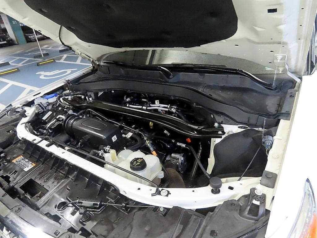 Ford Explorer — photo 19