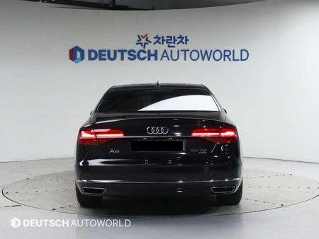 Audi A8 — photo 04
