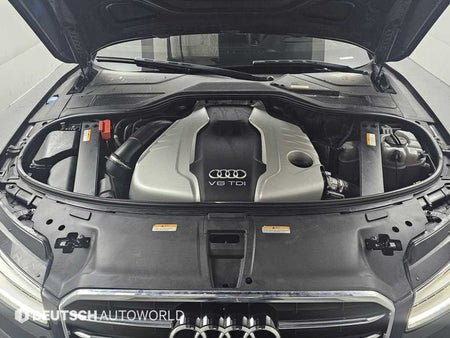 Audi A8 — photo 06