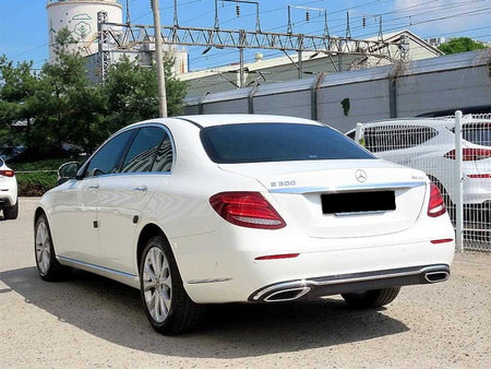 Mercedes-Benz E-Class — photo 03