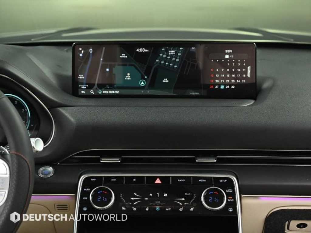 Genesis GV80 — photo 14