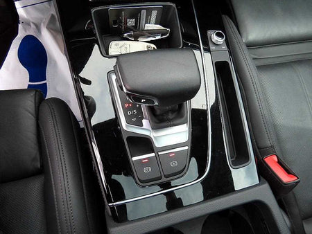 Audi Q5 — photo 11