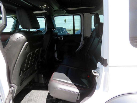 Jeep Wrangler — photo 06