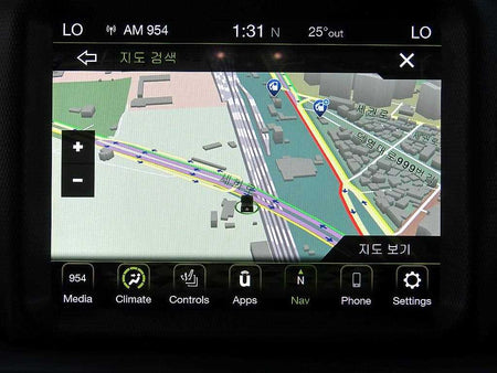 Jeep Wrangler — photo 13
