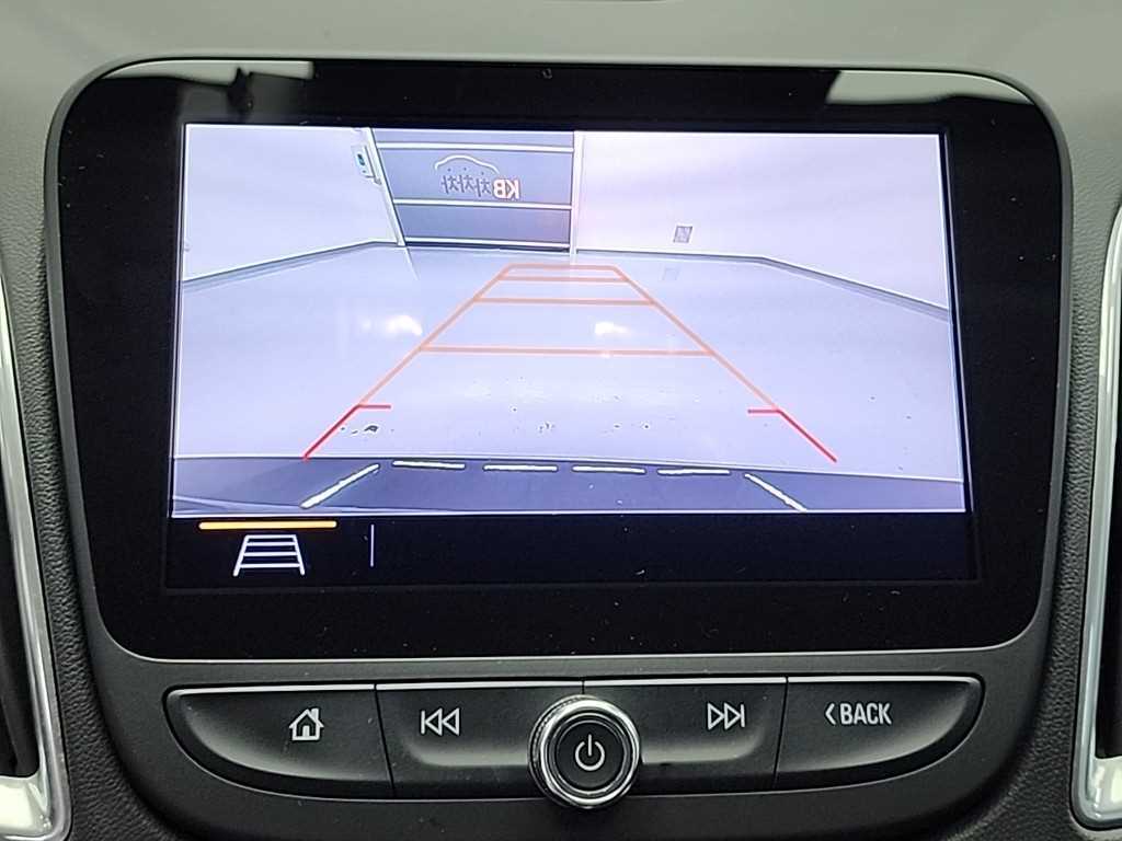 CHEVROLET Malibu — photo 16