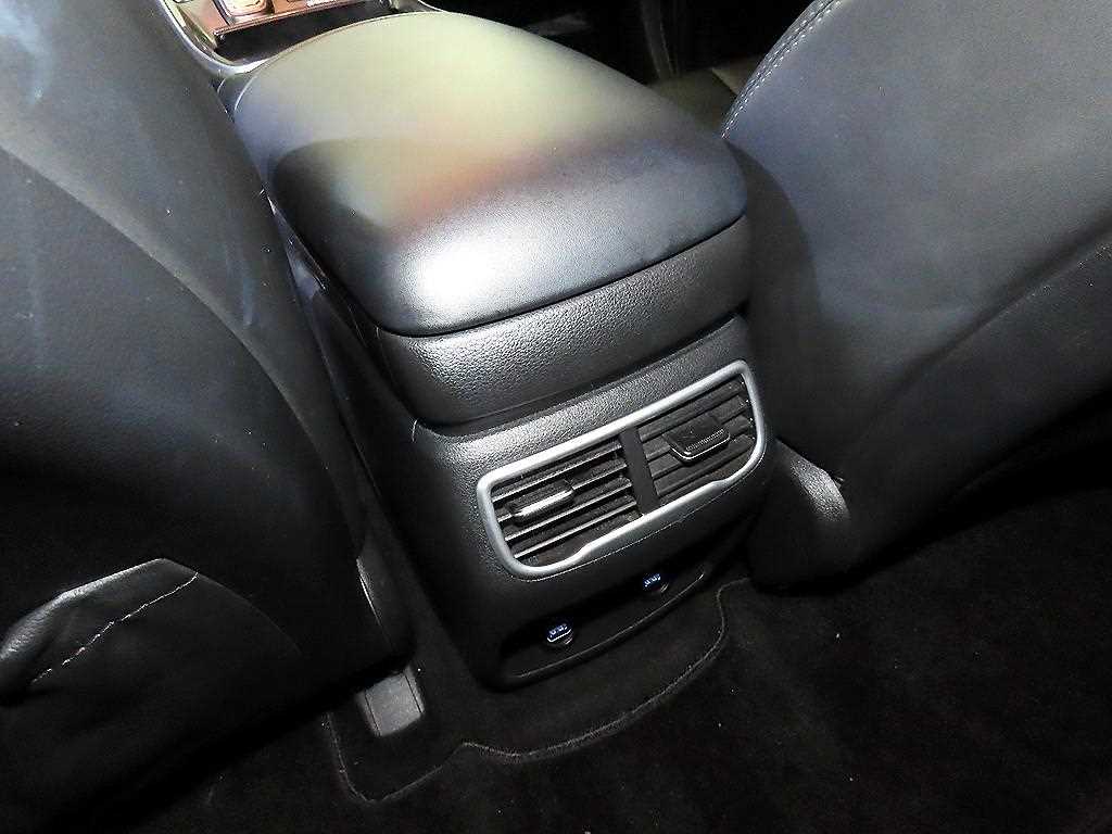 Hyundai Santafe — photo 15