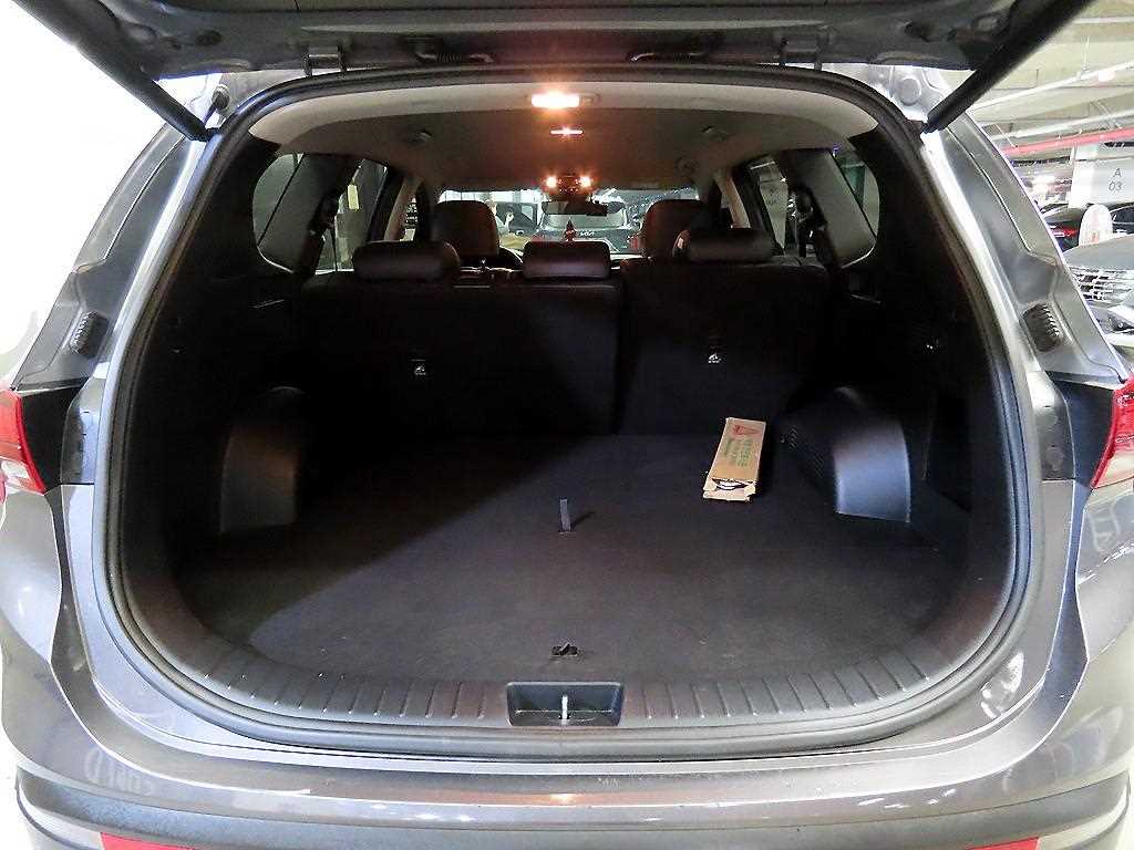 Hyundai Santafe — photo 17