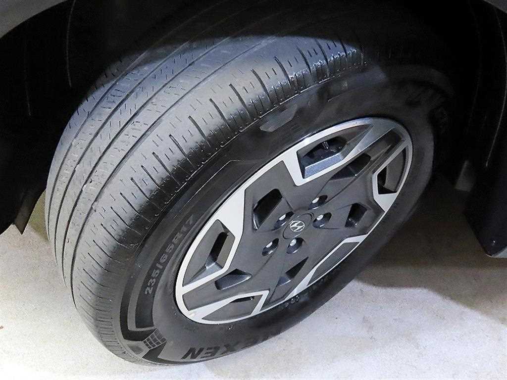 Hyundai Santafe — photo 20