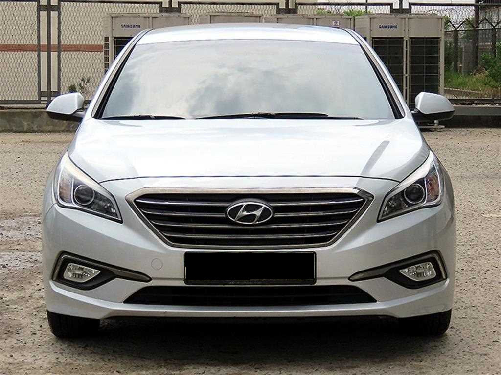 Hyundai Sonata — photo 01