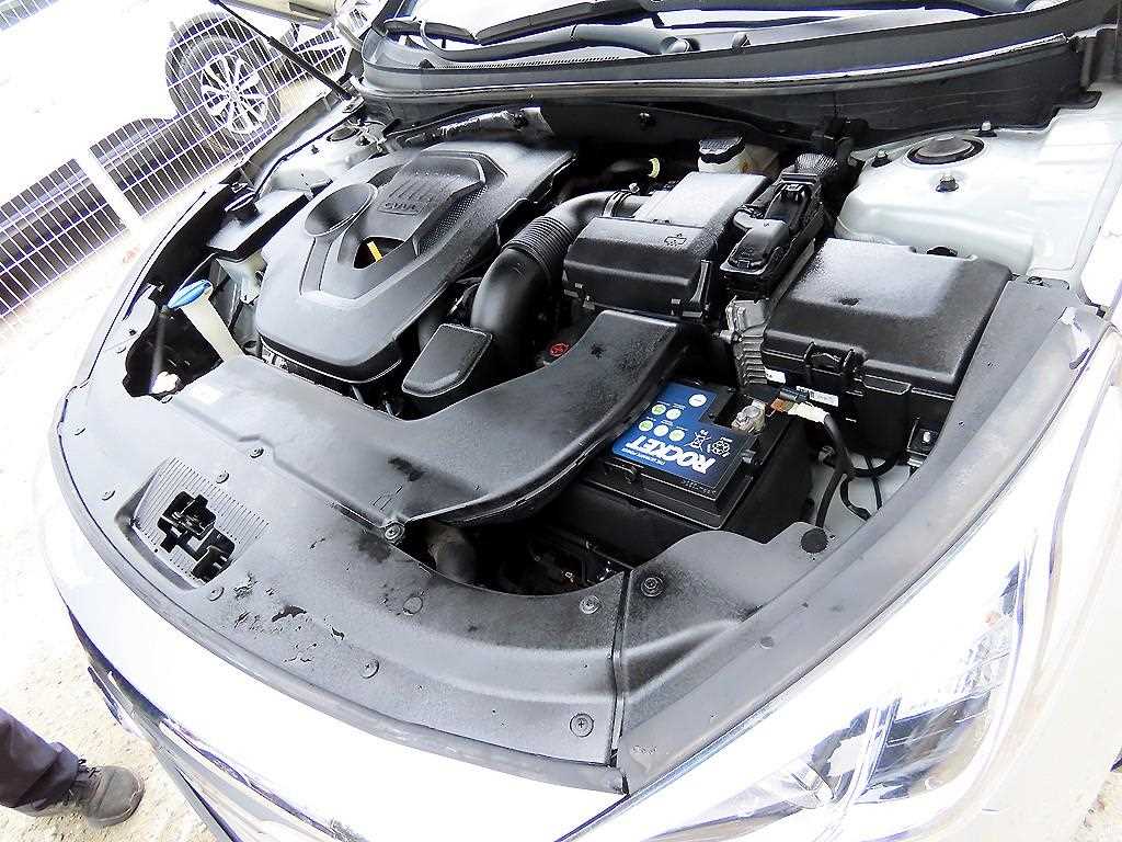 Hyundai Sonata — photo 18