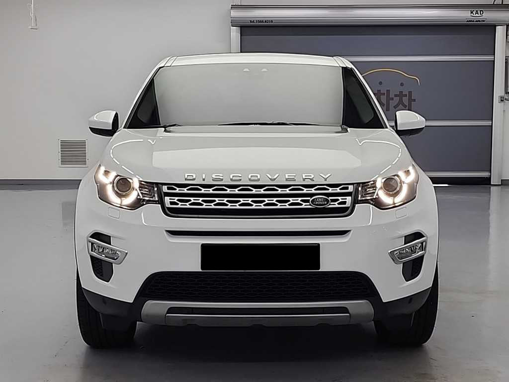 Land Rover Discovery Sport — photo 02