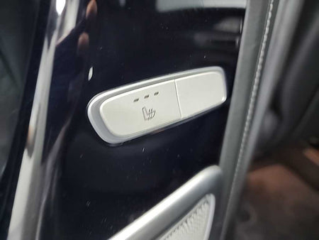 Mercedes-Benz G-Class — photo 14