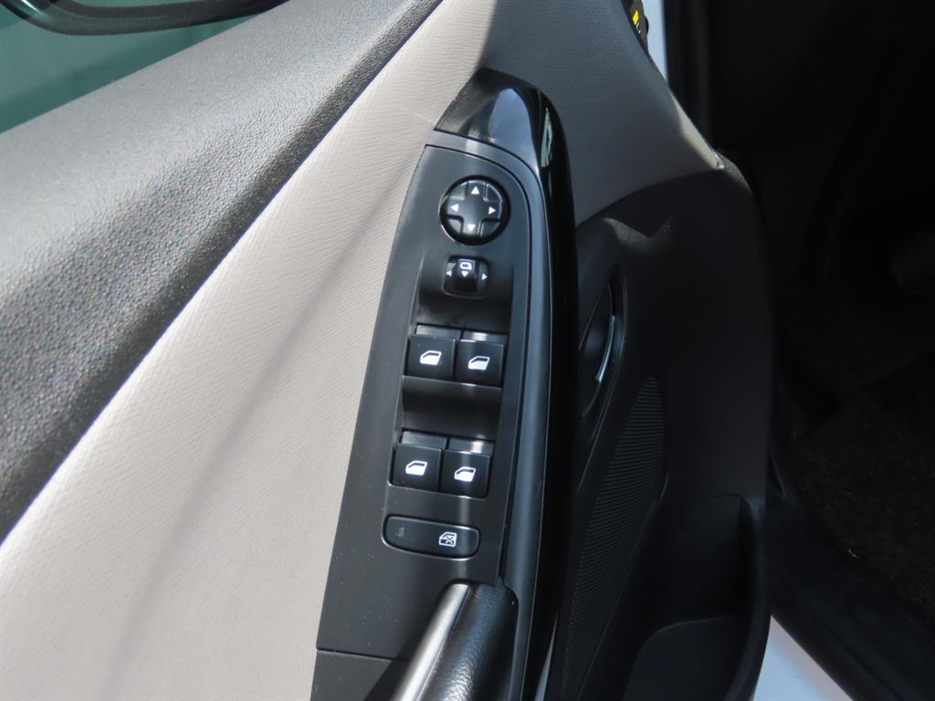 Citroen C4 Picasso — photo 12