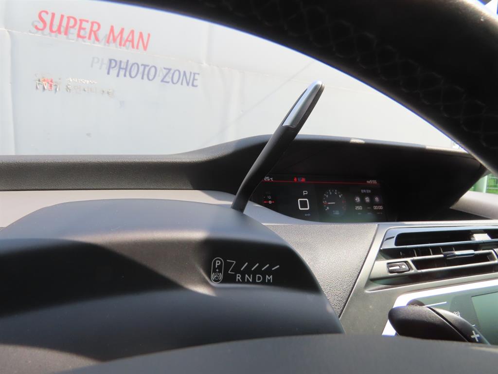 Citroen C4 Picasso — photo 13