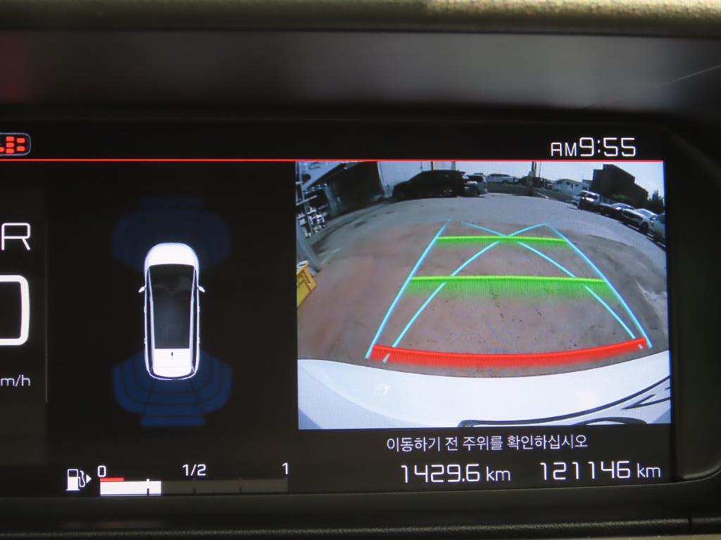 Citroen C4 Picasso — photo 16