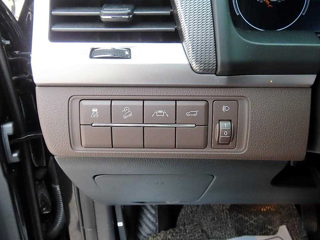 KGM Rexton — photo 11