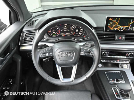 Audi Q5 — photo 13