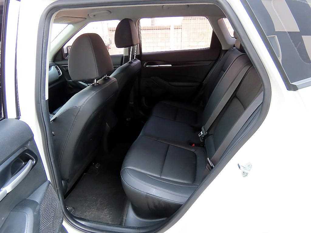Kia Seltos — photo 06