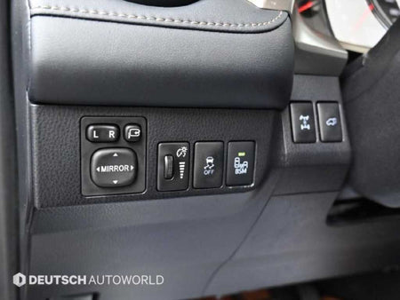 Toyota RAV4 — photo 17
