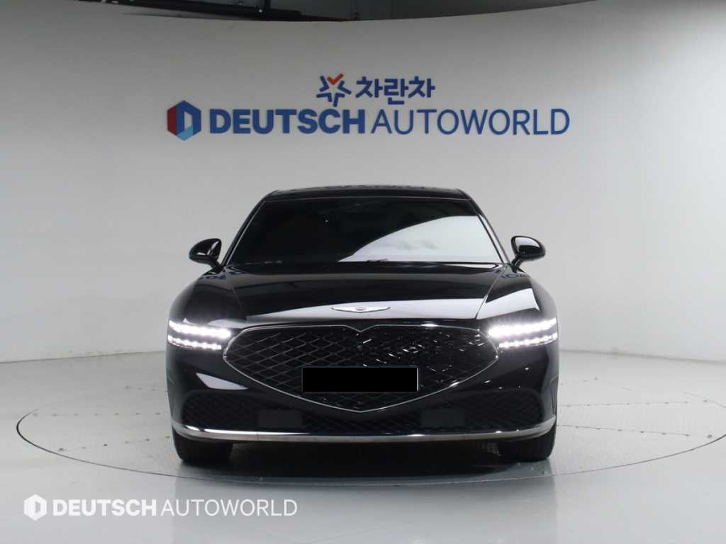 Genesis G90 — photo 03