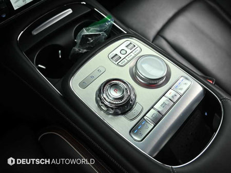 Genesis G90 — photo 09