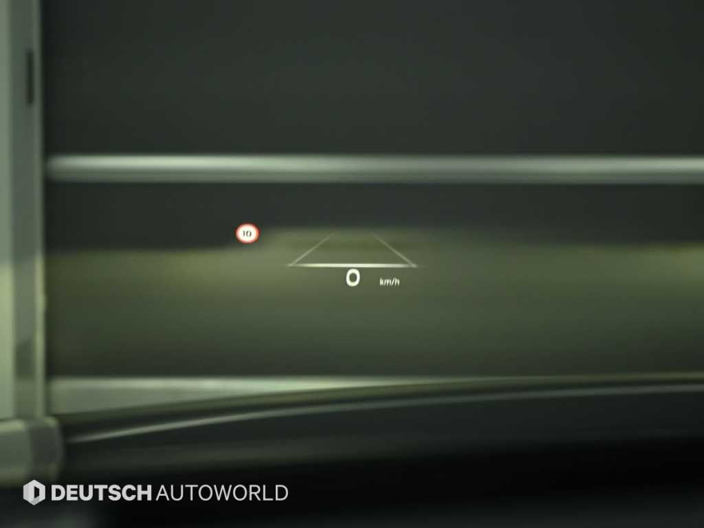 Genesis G90 — photo 18