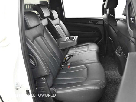 KGM Rexton — photo 12