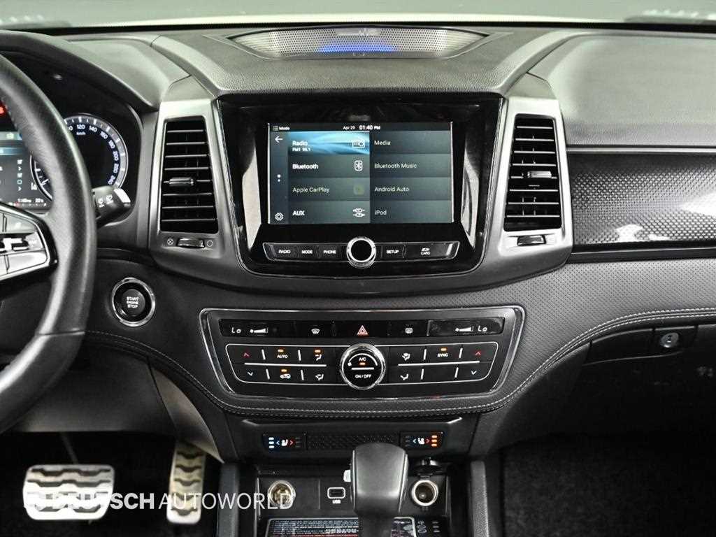 KGM Rexton — photo 14