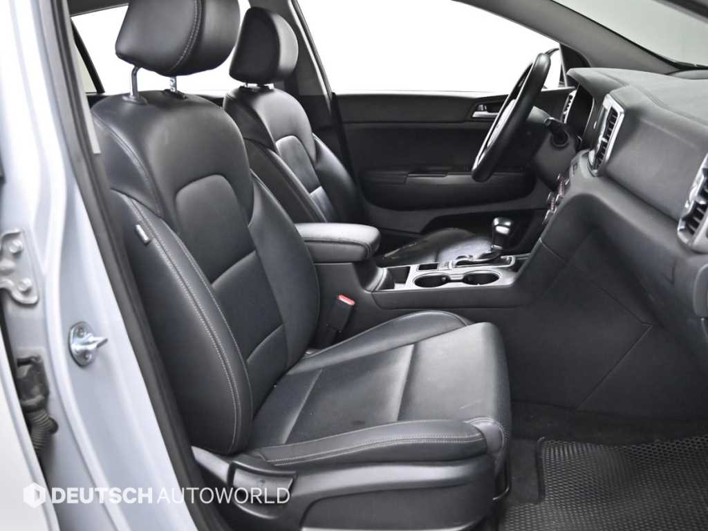 Kia Sportage — photo 10