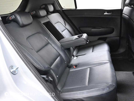 Kia Sportage — photo 12