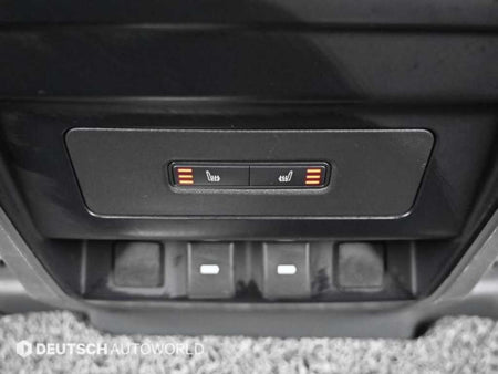 Land Rover Defender — photo 16