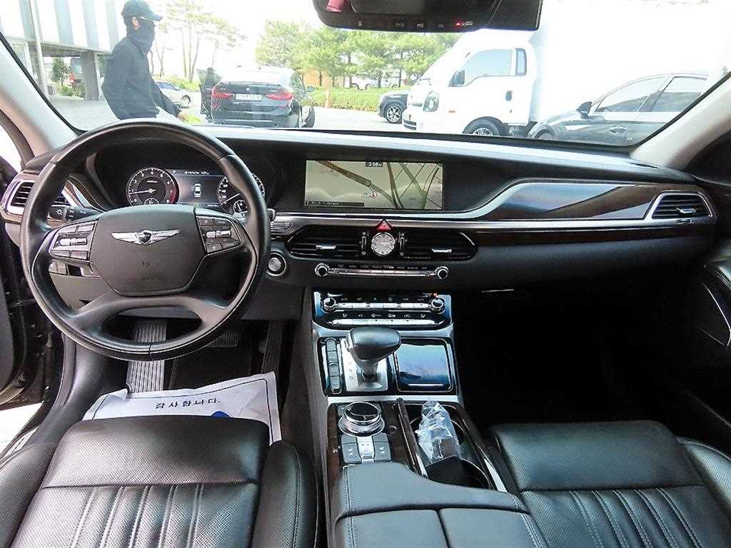 Genesis EQ900 — photo 07