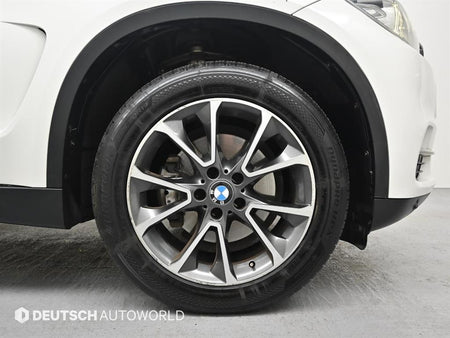 BMW X5 — photo 05